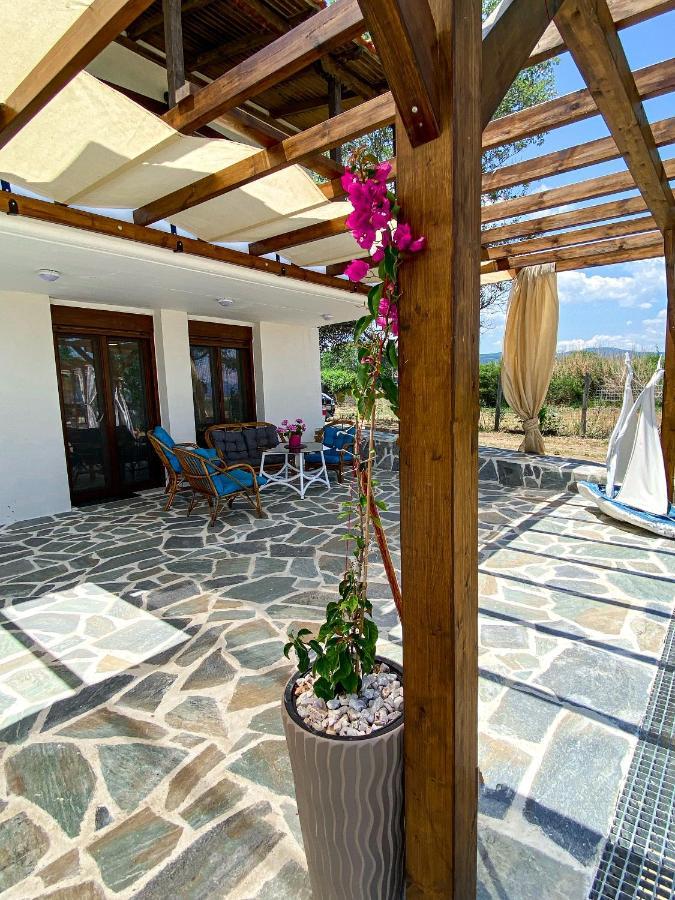 Seafront Oasis Beach Houses Ierissos Exterior foto