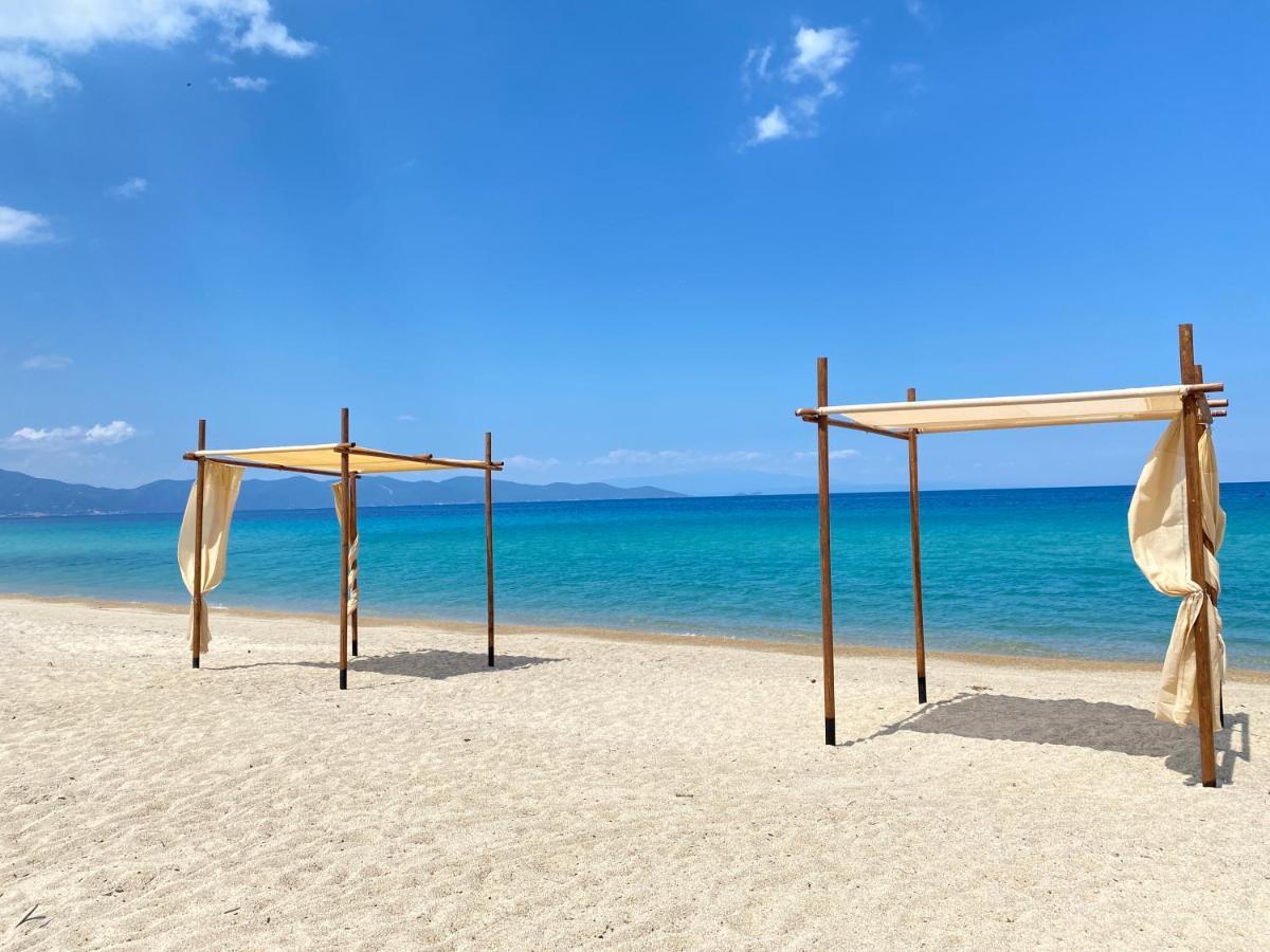 Seafront Oasis Beach Houses Ierissos Exterior foto