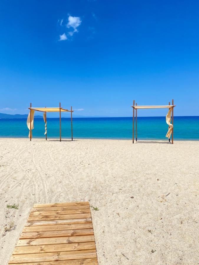 Seafront Oasis Beach Houses Ierissos Exterior foto